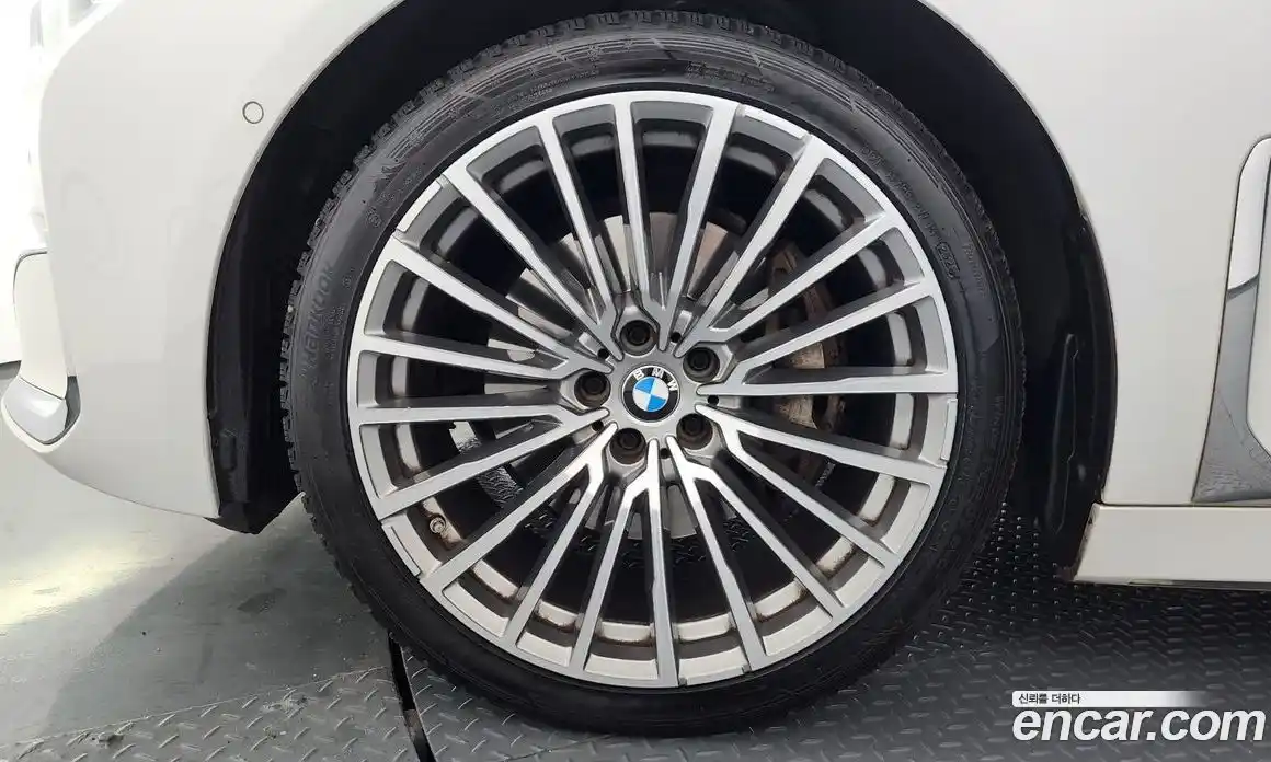 BMW 7-Series 2022 3.0 Автомат в Москве № 306596, фото 14