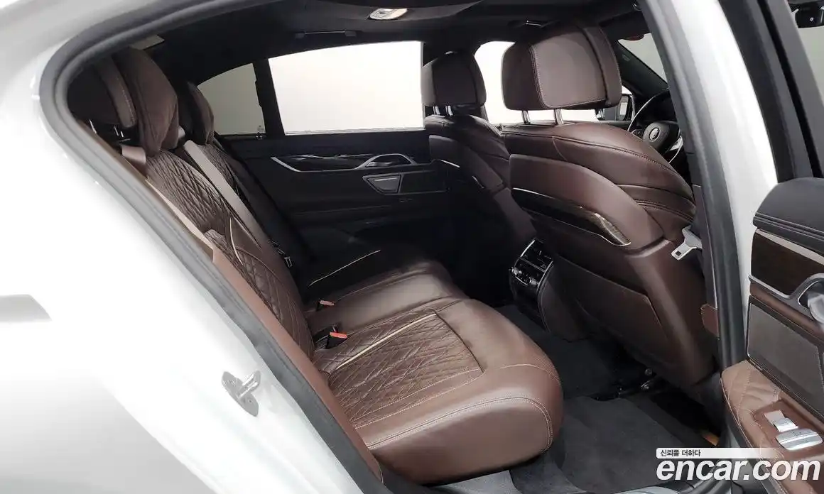BMW 7-Series 2022 3.0 Автомат в Москве № 306596, фото 15