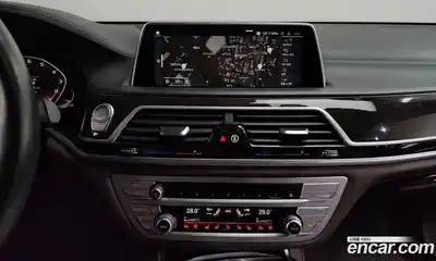 BMW 7-Series 2022 3.0 Автомат в Москве № 306596, миниатюра 3