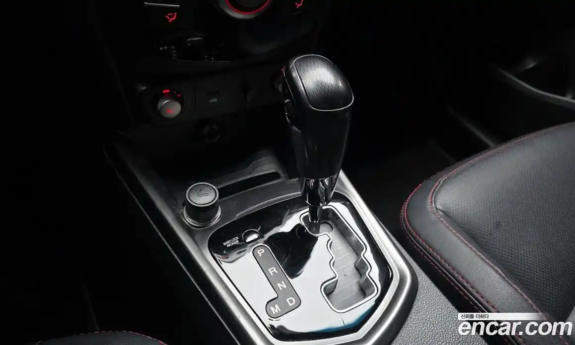 SsangYong TIBOLI 2016 1.6 Автомат в Москве № 31231, фото 14