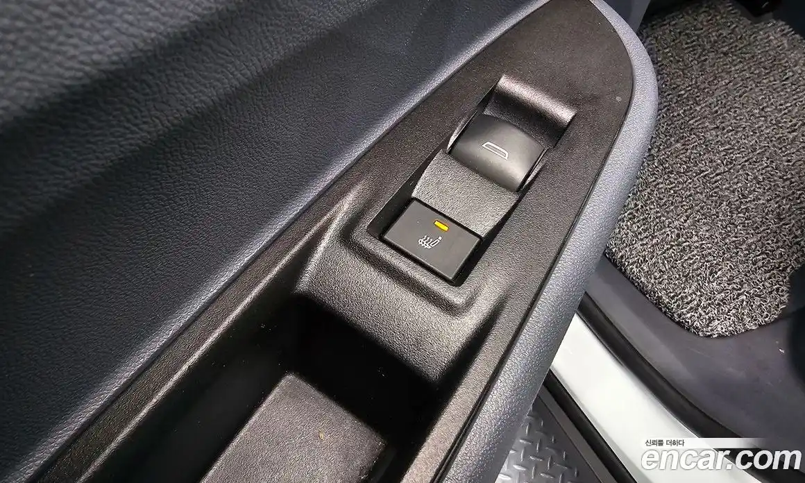 Chevrolet Bolt EV 2021 0.2 Автомат в Москве № 314754, фото 15