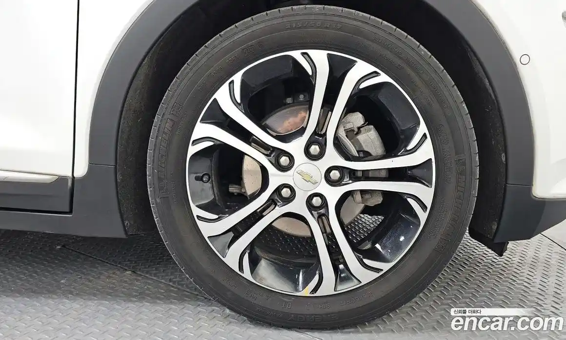 Chevrolet Bolt EV 2021 0.2 Автомат в Москве № 314754, фото 5