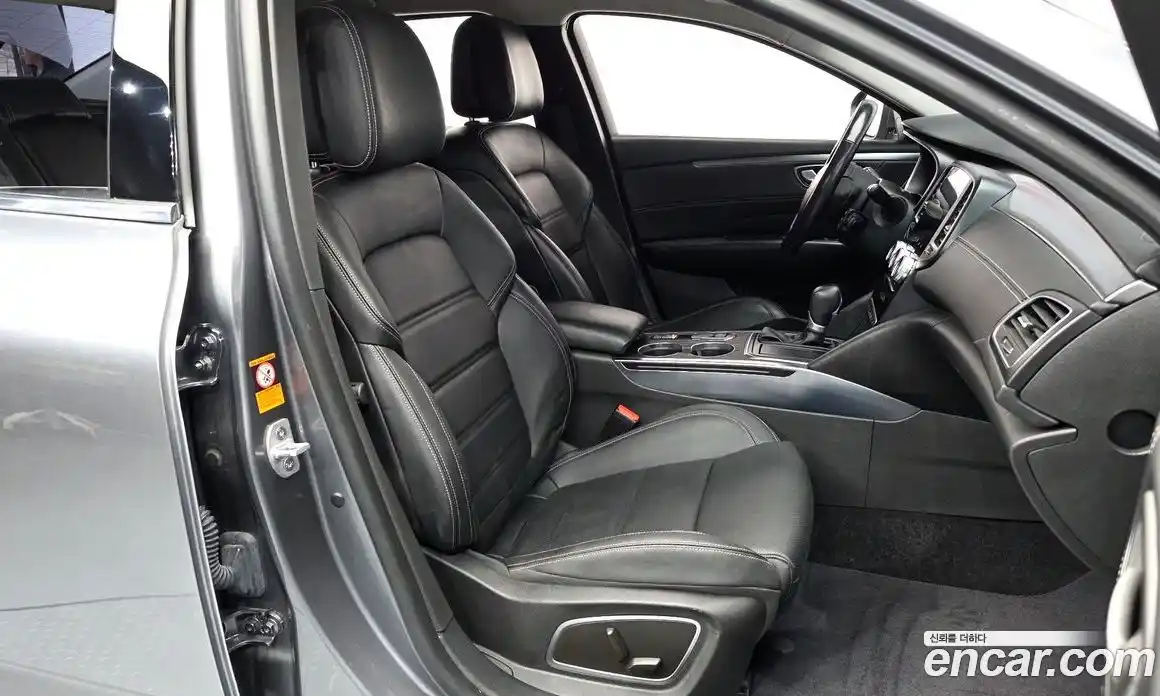 Renault SM6 2022 2.0 Автомат в Москве № 315900, фото 12