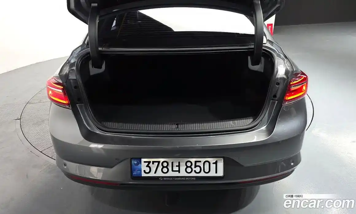 Renault SM6 2022 2.0 Автомат в Москве № 315900, фото 16