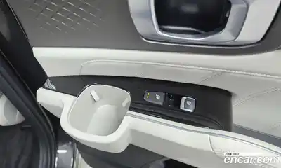 Kia Sorento 2024 1.6 Автомат в Москве № 321564, миниатюра 3