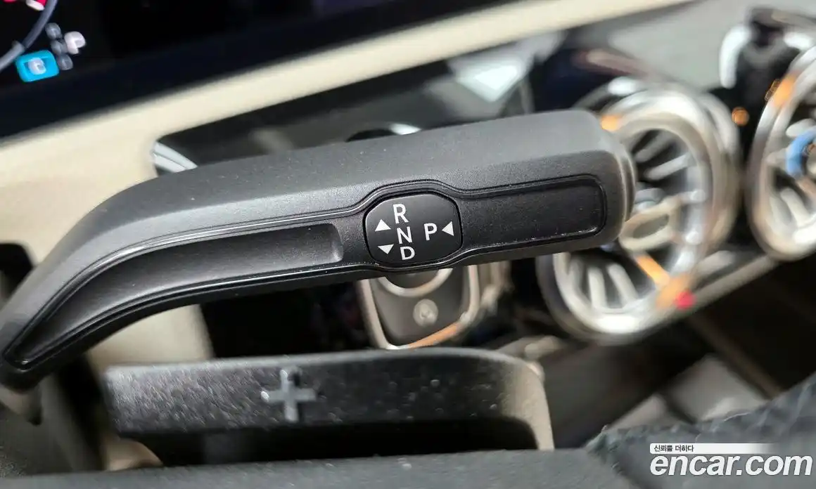 Mercedes-Benz A-Class 2024 2.0 Автомат в Москве № 321759, фото 4