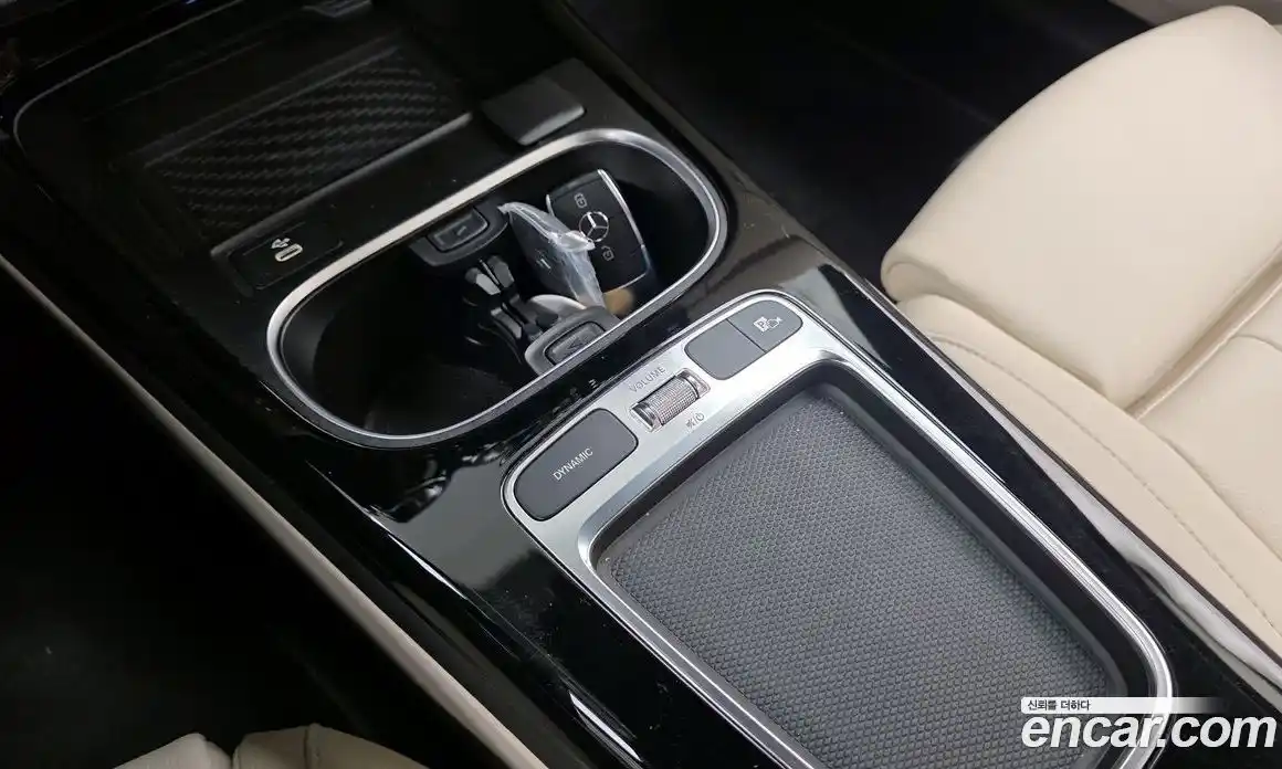 Mercedes-Benz A-Class 2024 2.0 Автомат в Москве № 321759, фото 7