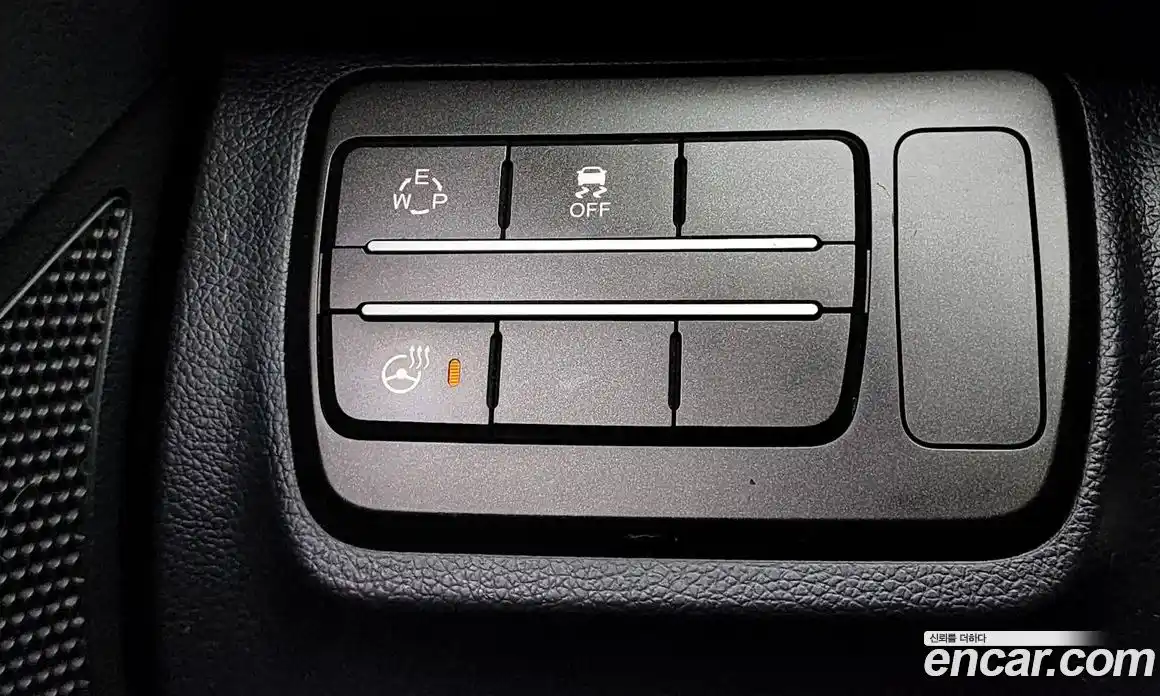 SsangYong TIBOLI 2017 1.6 Автомат в Москве № 32462, фото 8