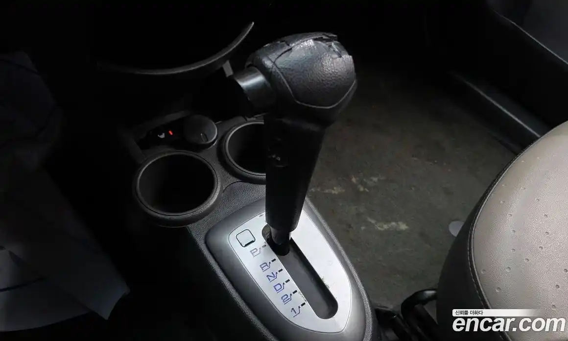 Chevrolet Spark 2012 1.0 Автомат в Москве № 327521, фото 12