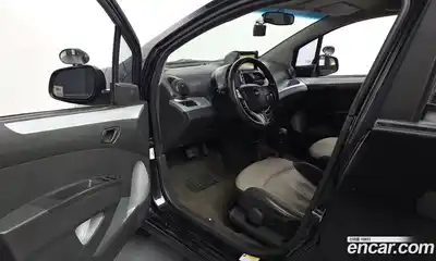 Chevrolet Spark 2012 1.0 Автомат в Москве № 327521, миниатюра 3