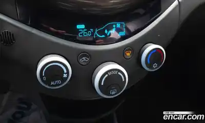 Chevrolet Spark 2012 1.0 Автомат в Москве № 327521, миниатюра 5