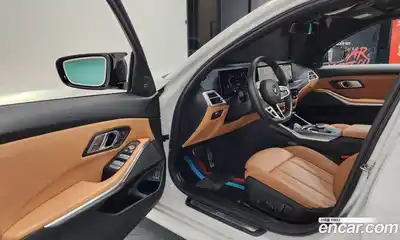 BMW 3-Series 2025 2.0 Автомат в Москве № 330916, миниатюра 6