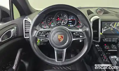 Porsche Cayenne 2017 3.0 Автомат в Москве № 331786, миниатюра 4