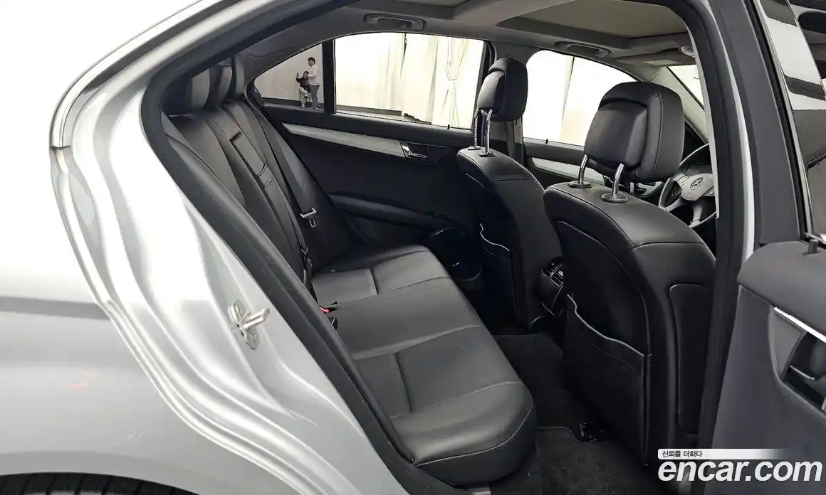 Mercedes-Benz C-Class 2010 1.8 Автомат в Москве № 342951, фото 18