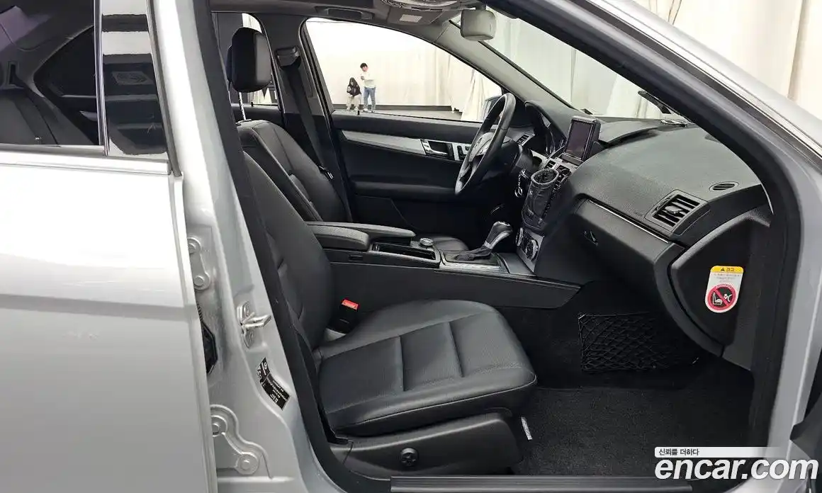 Mercedes-Benz C-Class 2010 1.8 Автомат в Москве № 342951, фото 3