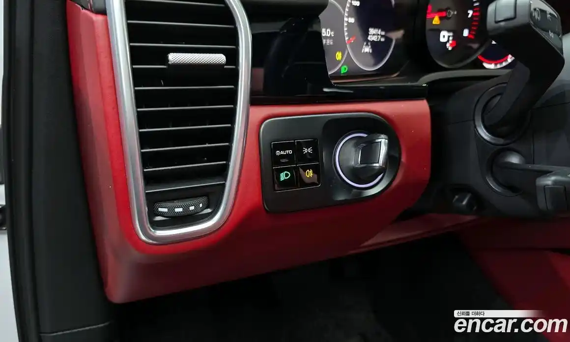 Porsche Cayenne 2019 3.0 Автомат в Москве № 344469, фото 17