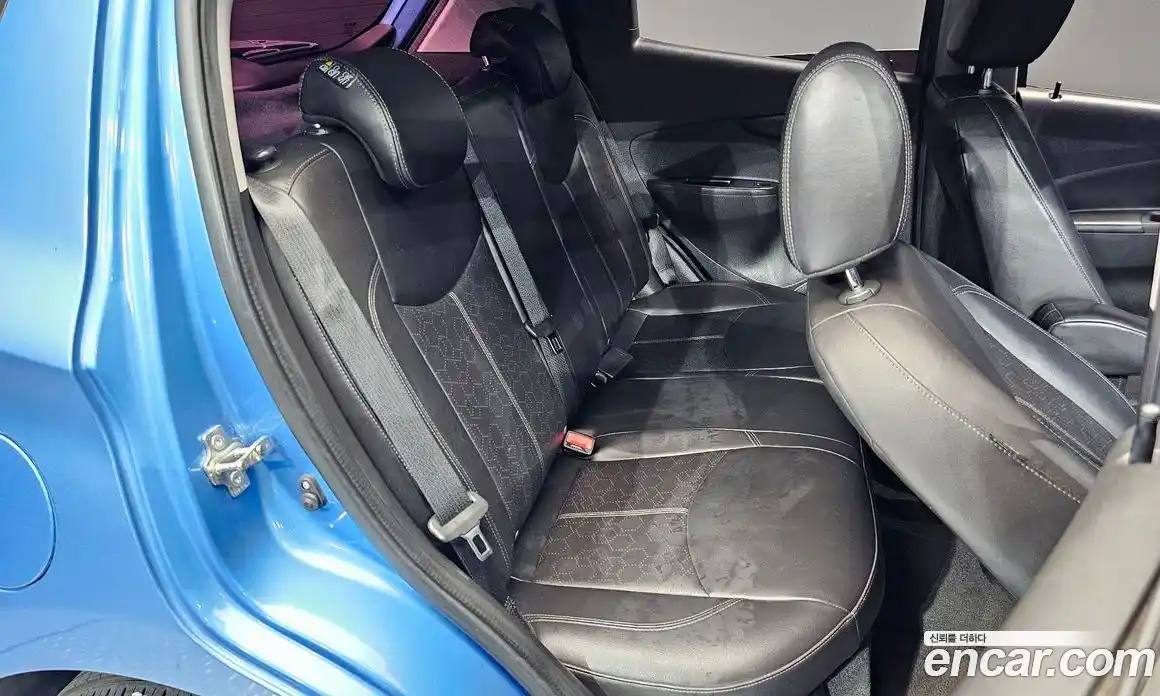 Chevrolet Spark 2016 1.0 Автомат в Москве № 36854, фото 3