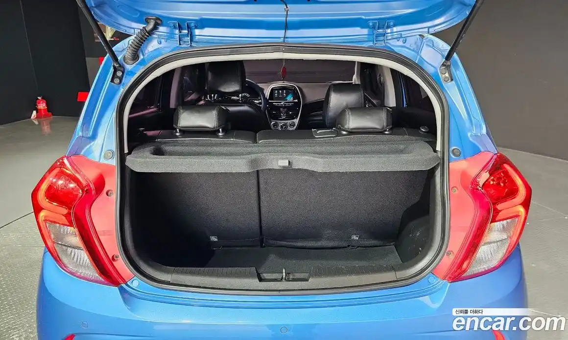 Chevrolet Spark 2016 1.0 Автомат в Москве № 36854, фото 8