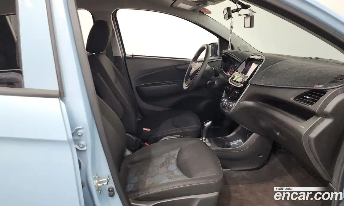 Chevrolet Spark 2016 1.0 Автомат в Москве № 39102, фото 12