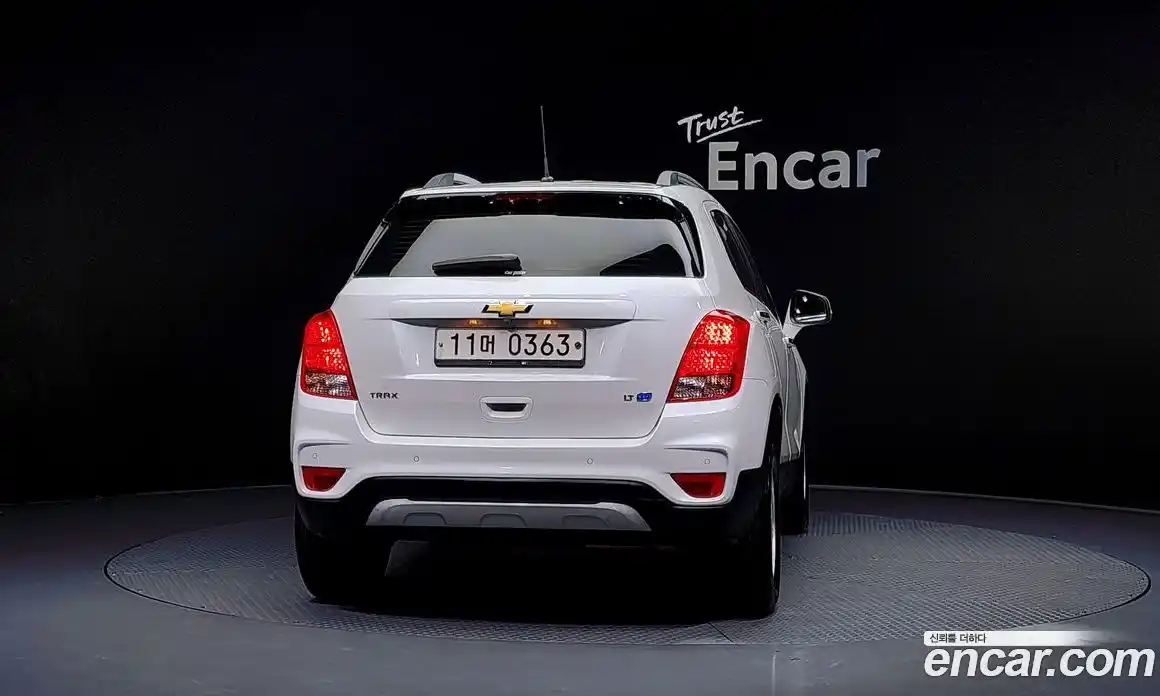 Chevrolet Trax 2017 1.6 Автомат в Москве № 40687, фото 3