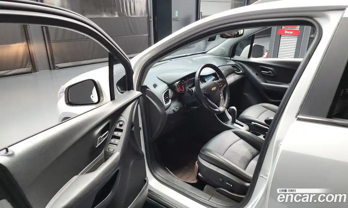 Chevrolet Trax 2017 1.6 Автомат в Москве № 40687, фото 7