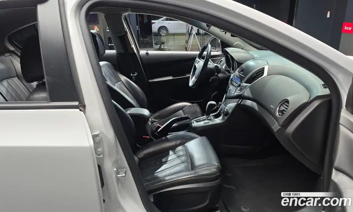 Chevrolet Cruze 2014 1.8 Автомат в Москве № 41420, фото 6