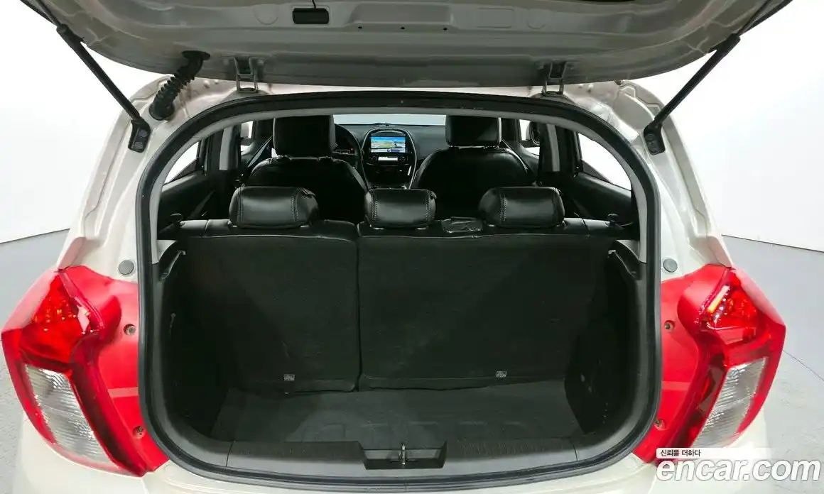 Chevrolet Spark 2018 1.0 Автомат в Москве № 42170, фото 18