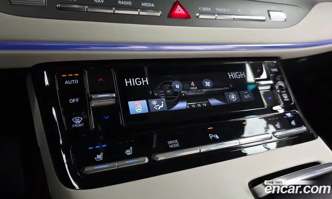 Hyundai Grandeur 2022 2.5 Автомат в Москве № 44052, фото 7