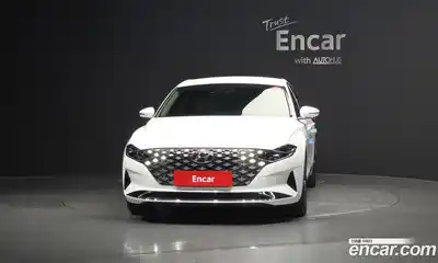 Hyundai Grandeur 2022 2.5 Автомат в Москве № 44052, миниатюра 9