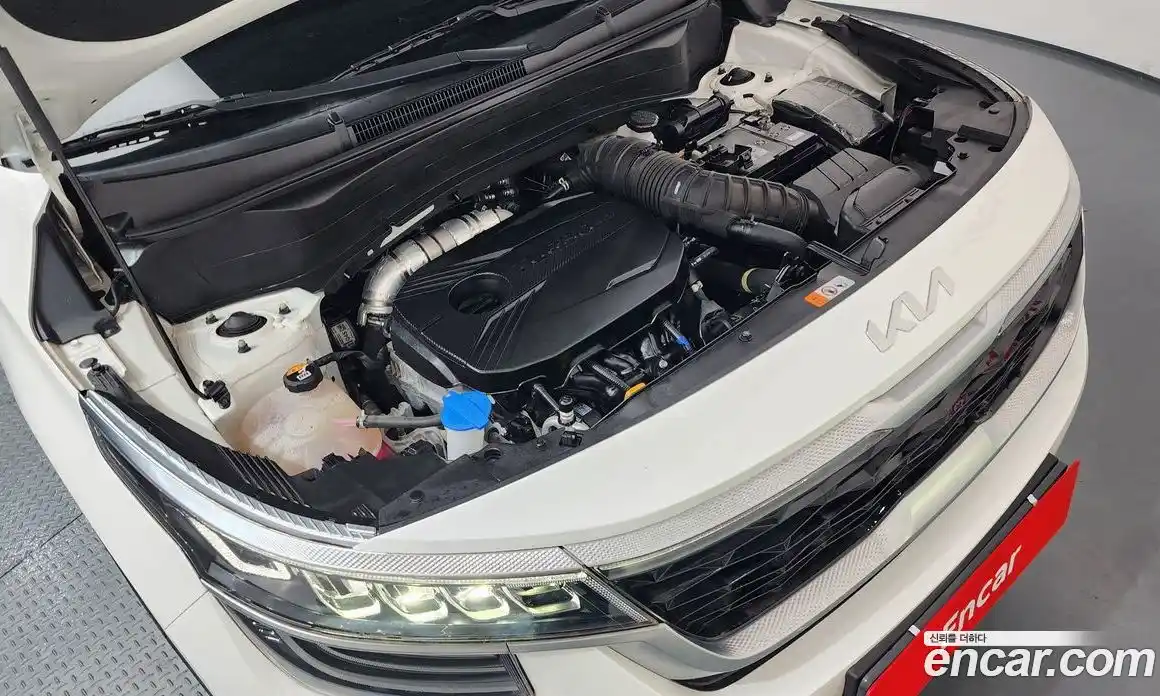 Kia Seltos 2023 1.6 Автомат в Москве № 51315, фото 4