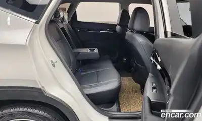 Kia Seltos 2023 1.6 Автомат в Москве № 51315, миниатюра 9