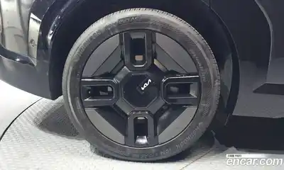 Kia EV9 2024 0.2 Автомат в Москве № 52416, миниатюра 11