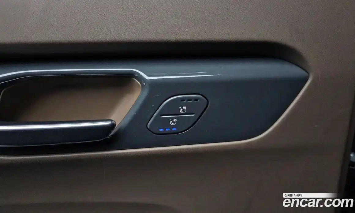 Kia EV9 2024 0.2 Автомат в Москве № 52416, фото 14