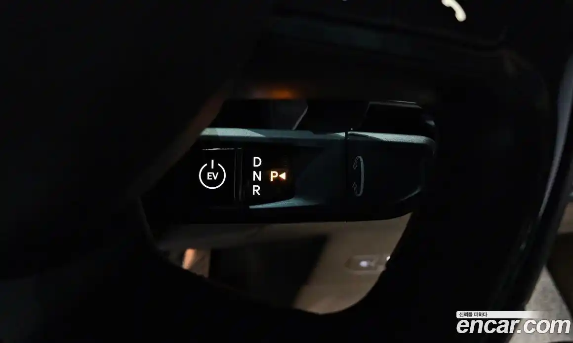 Kia EV9 2024 0.2 Автомат в Москве № 52416, фото 20