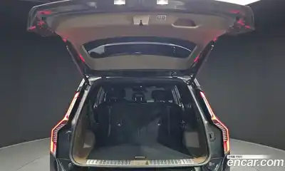 Kia EV9 2024 0.2 Автомат в Москве № 52416, миниатюра 5