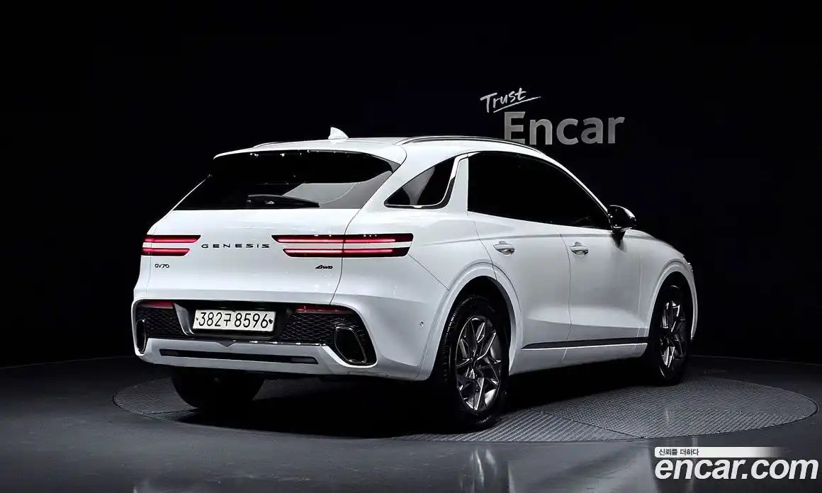 Genesis GV70 2022 3.5 Автомат в Москве № 57390, фото 13