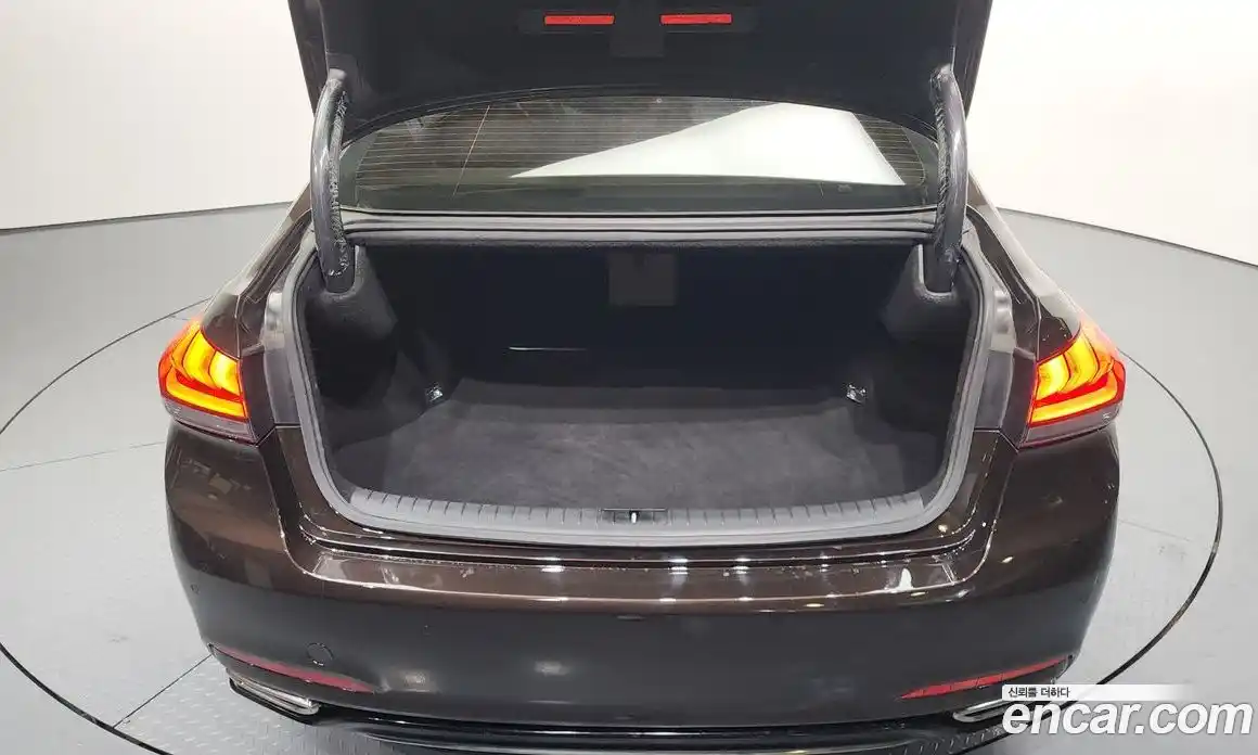 Genesis G80 2019 3.3 Автомат в Москве № 58048, фото 19