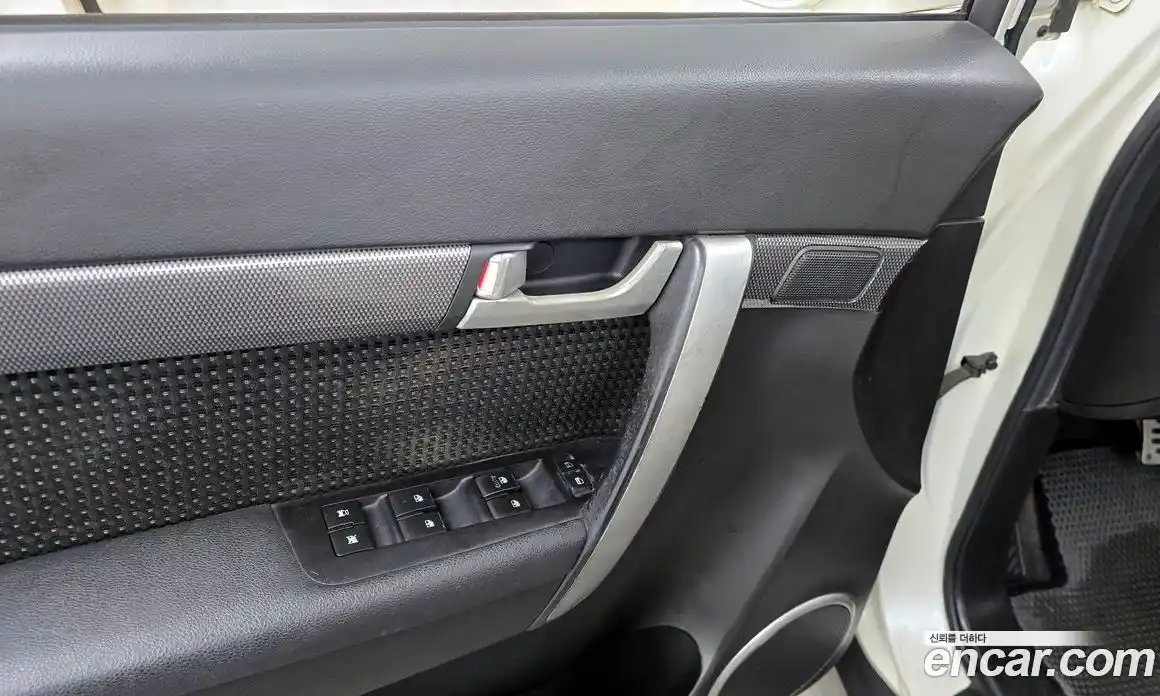 Chevrolet Captiva 2012 2.0 Автомат в Москве № 84453, фото 13