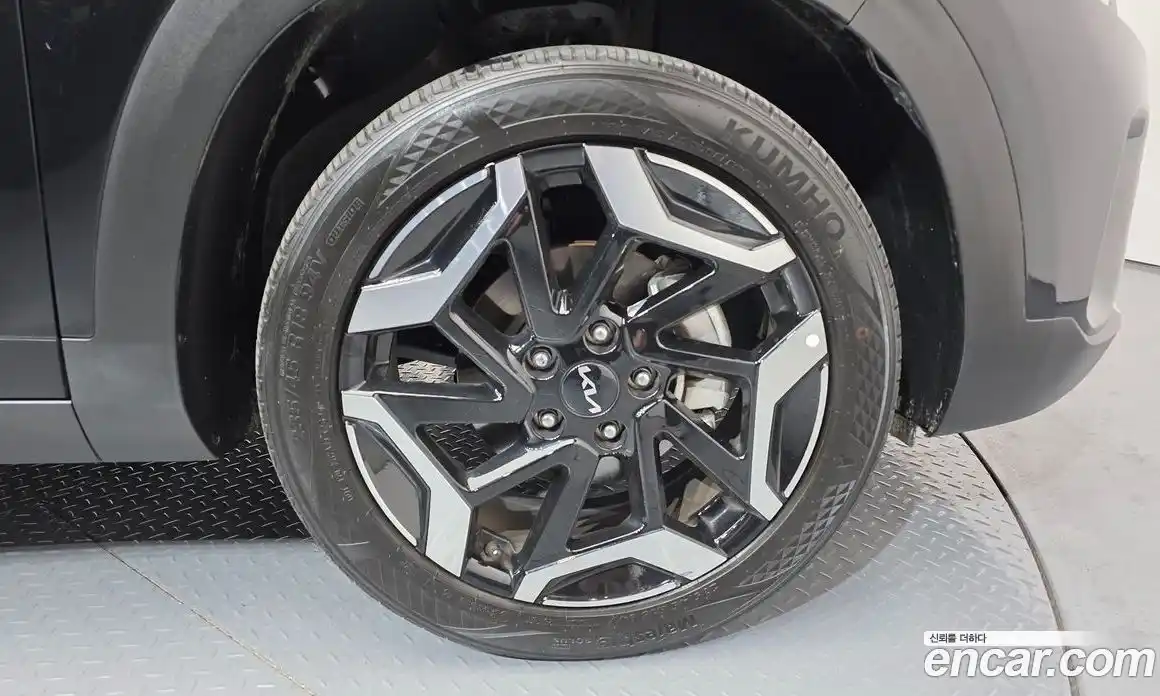 Kia Seltos 2024 2.0 Автомат в Москве № 95485, фото 14