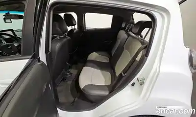 Chevrolet Spark 2012 1.0 Автомат в Москве № 96886, миниатюра 11