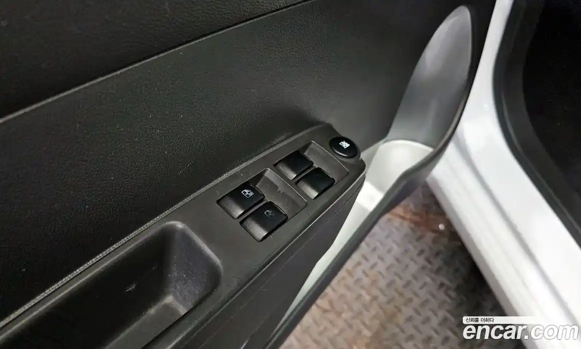 Chevrolet Spark 2012 1.0 Автомат в Москве № 96886, фото 7