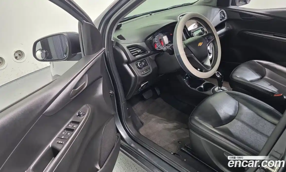 Chevrolet Spark 2017 1.0 Автомат в Москве № 104001, фото 15