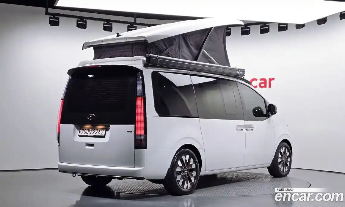 Hyundai Staria 2023 2.2 Автомат в Москве № 108011, фото 7