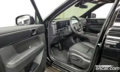 Hyundai Santa Fe 2024 1.6 Автомат в Москве № 110484, миниатюра 4