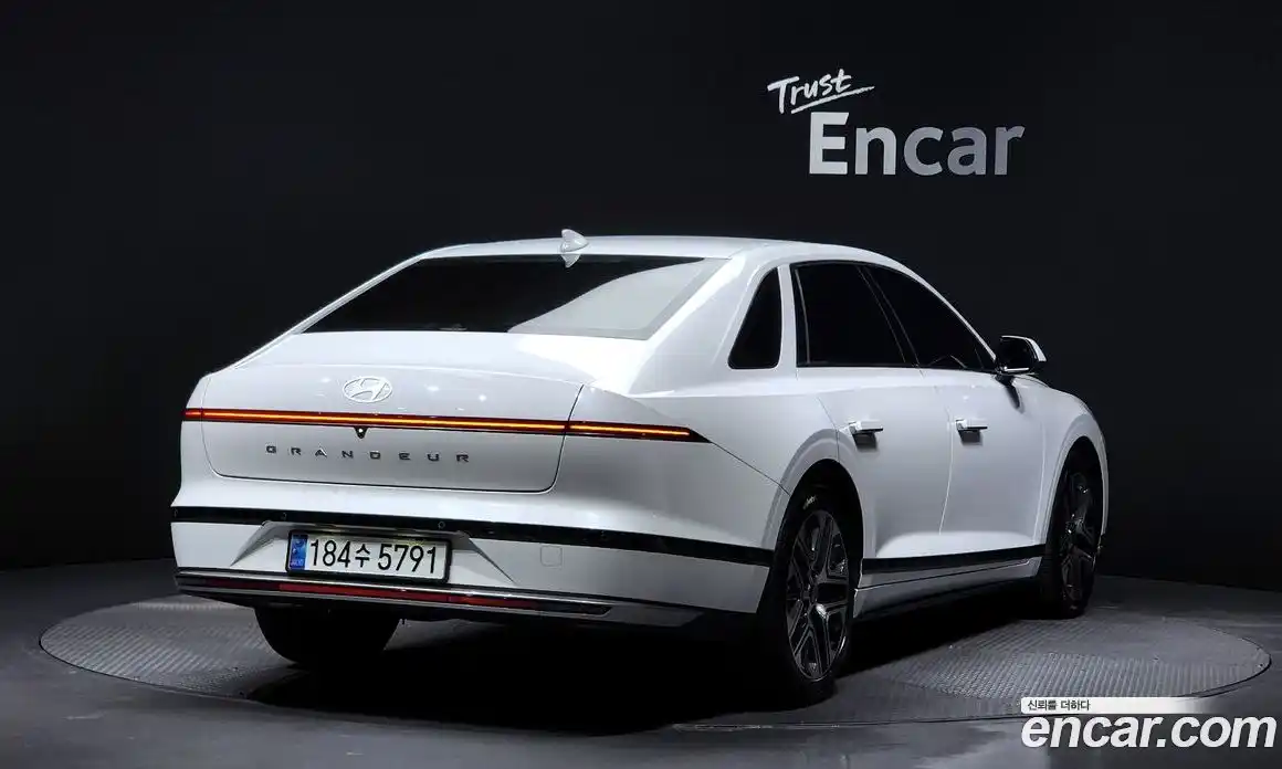 Hyundai Grandeur 2025 2.5 Автомат в Москве № 112435, фото 17