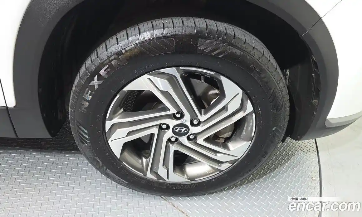 Hyundai Santa Fe 2022 2.5 Автомат в Москве № 113276, фото 16