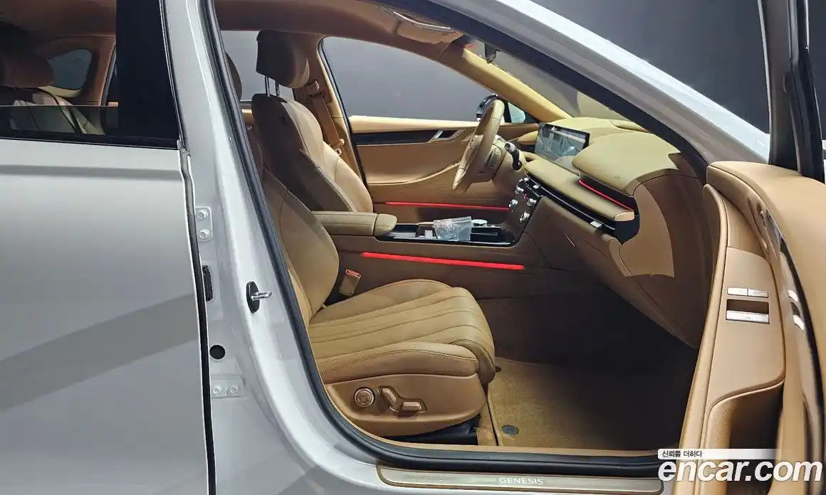 Genesis G80 2025 2.5 Автомат в Москве № 116248, фото 11