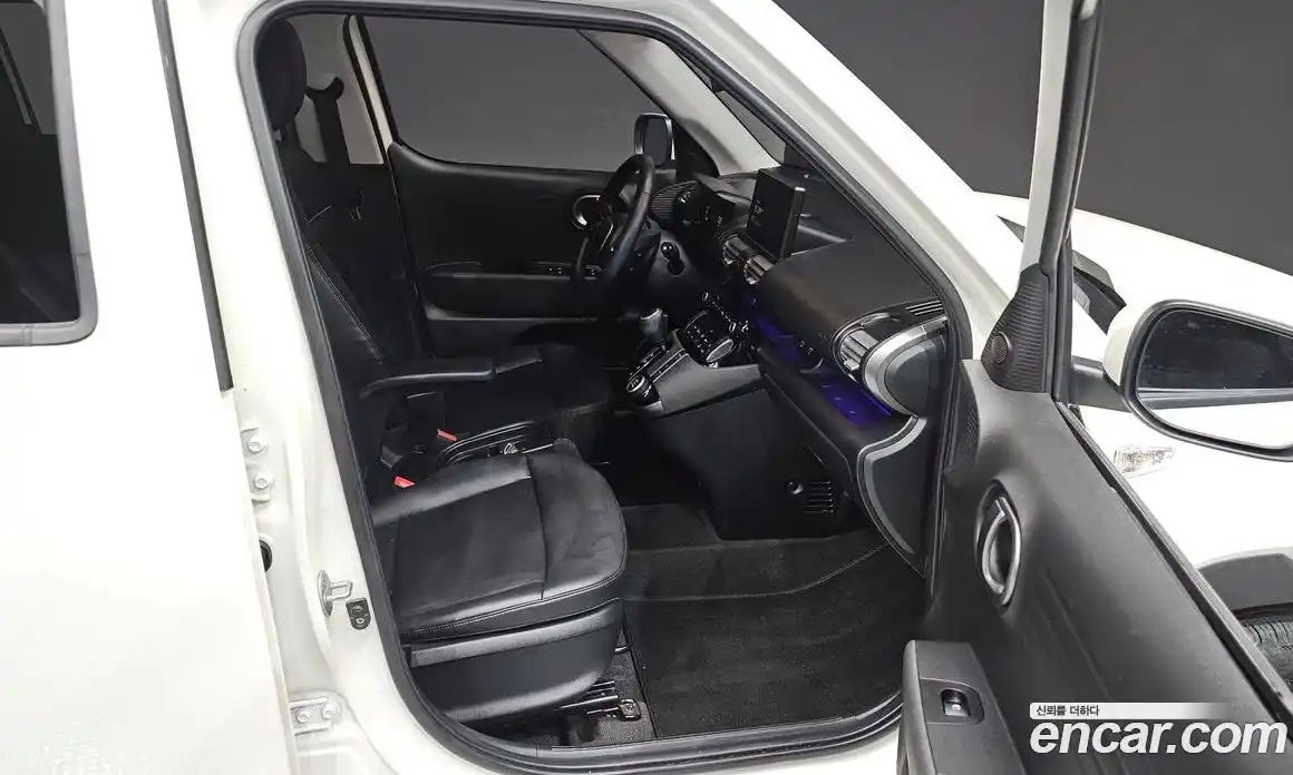 Hyundai Casper 2023 1.0 Автомат в Москве № 122364, фото 12