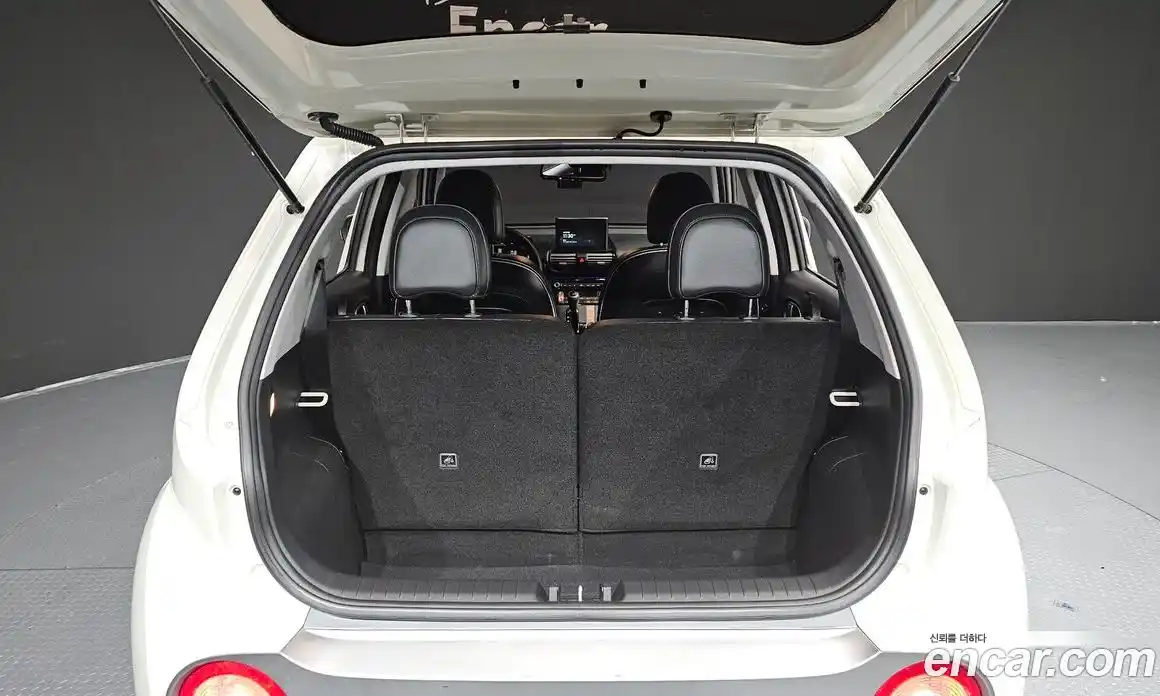 Hyundai Casper 2023 1.0 Автомат в Москве № 122364, фото 4