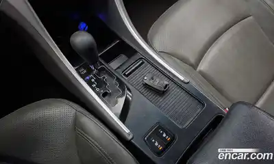 Hyundai Sonata 2011 2.0 Автомат в Москве № 123429, миниатюра 11